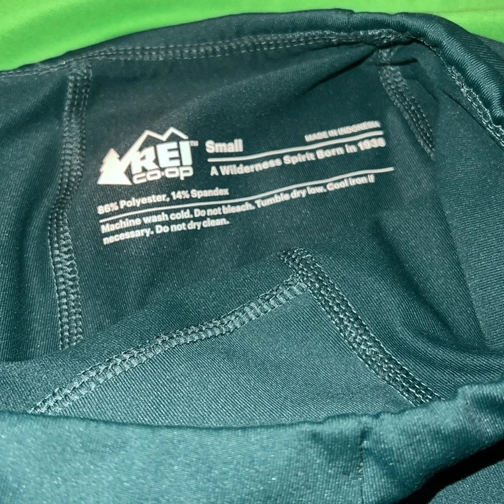 REI Classic Green Women's Sports Skort size Small